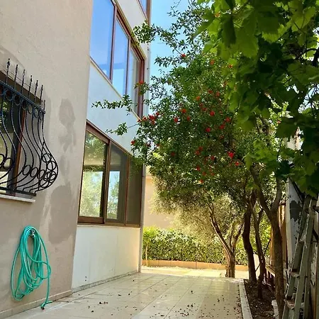 Alacati Flat With New Furniture 아파트 Çeşme